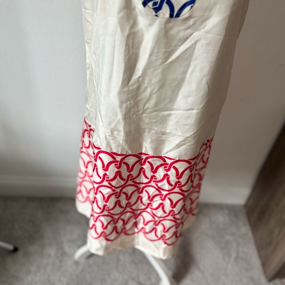 Women’s Cynthia Steffe 100% Silk Dress - Picture 4 of 9